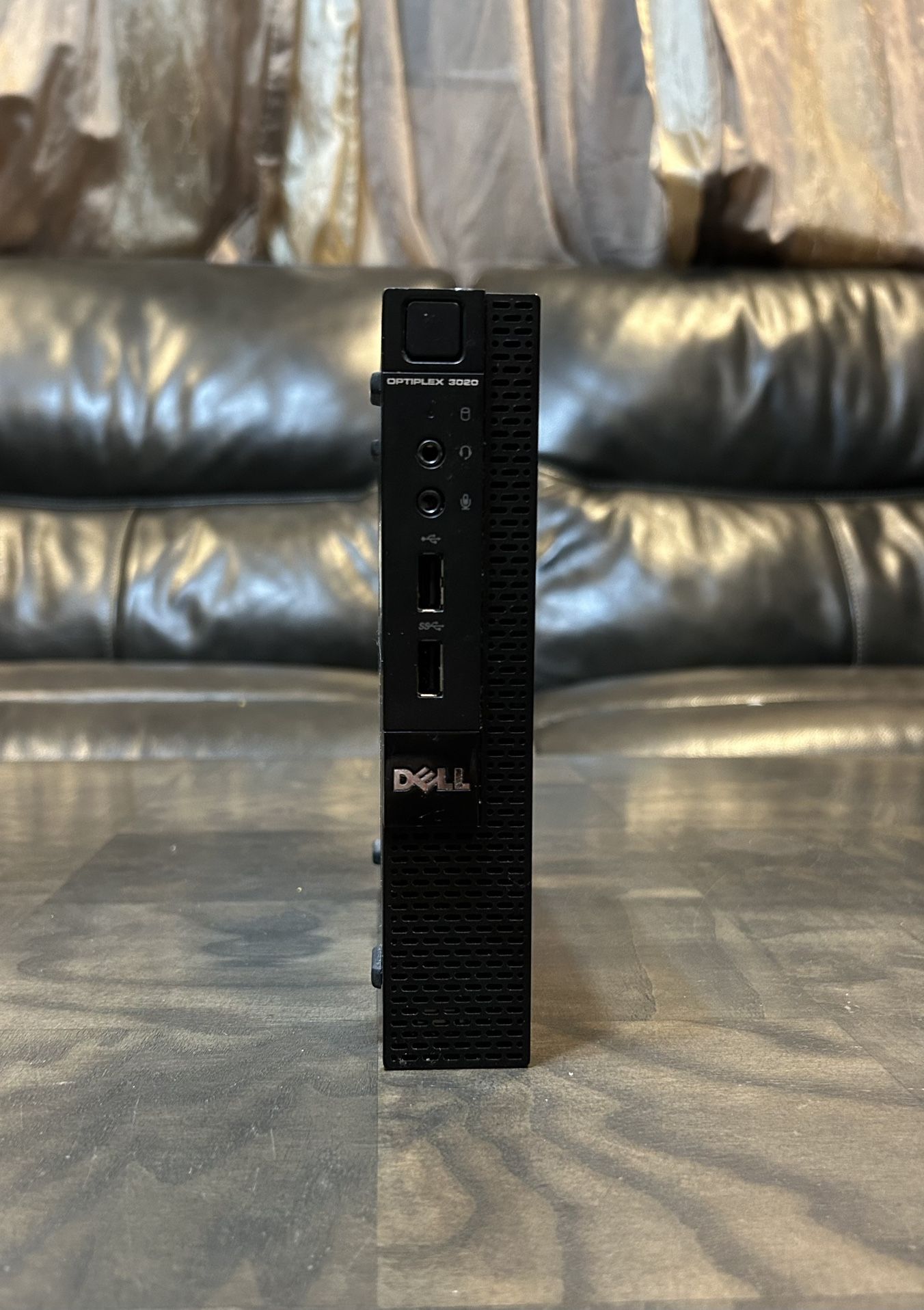 Micro DELL Optiplex 3020 Core i5 8GB RAM 256GB SSD Windows 10 dual display desktop computer