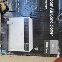 LG 1000-sq ft Window Air Conditioner (230-Volt; 18000-BTU)