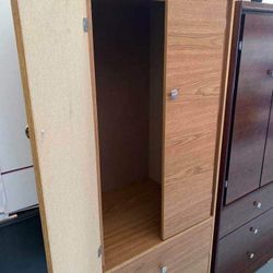 Closet New $319