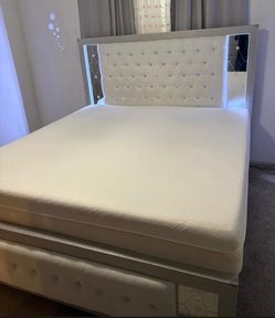 Bed and mattress