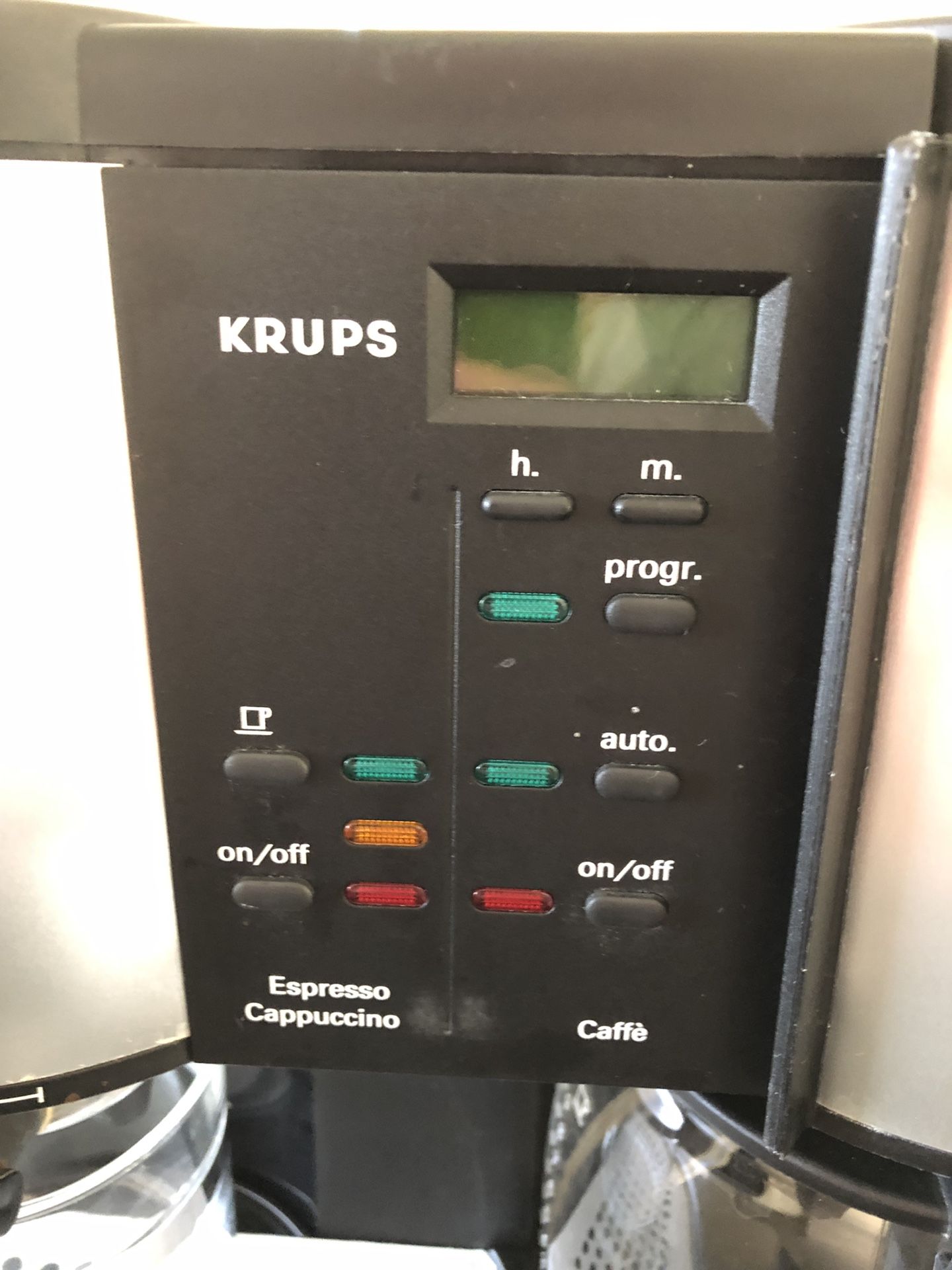 Krups 867-42 Il Caffe Bistro 10-Cup Coffee/4-Cup Espresso Maker for Sale in  El Cajon, CA - OfferUp