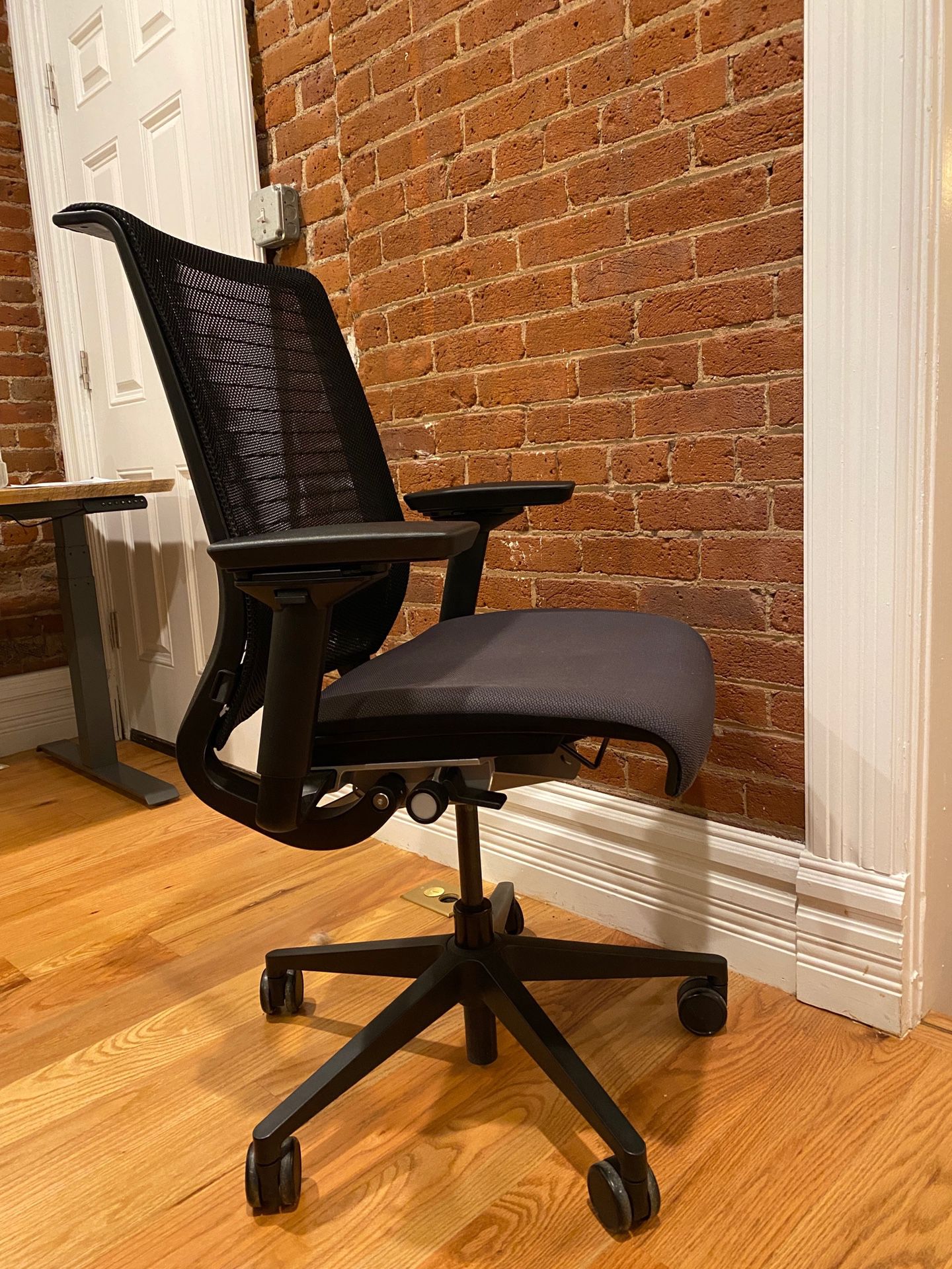 STEELCASE - THINK Ergonomic Designer Office Chair - (retails For $800)