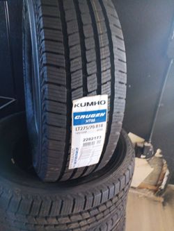 New Set of tires 275 70 18