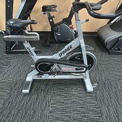 Star Trac Spinner Pro Spin Bike 