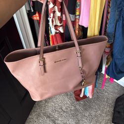 MK Purse