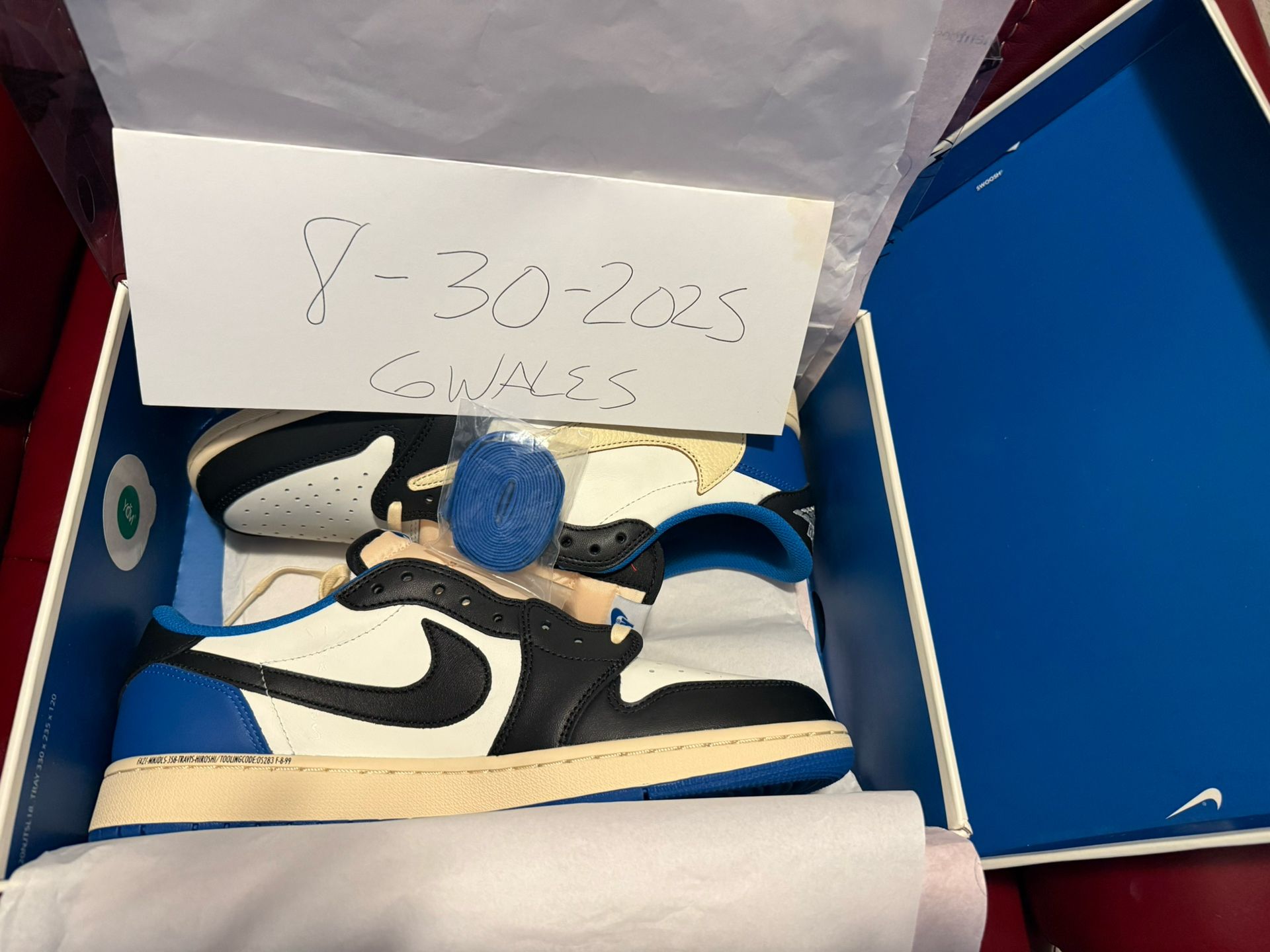 Jordan 1 Low Travis Scott Fragment