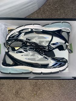 Off-White Be Right Backs