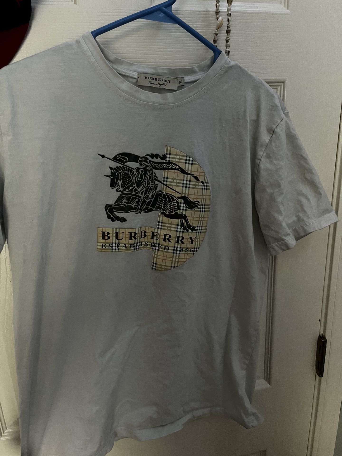 Burberry Tee Shirt 