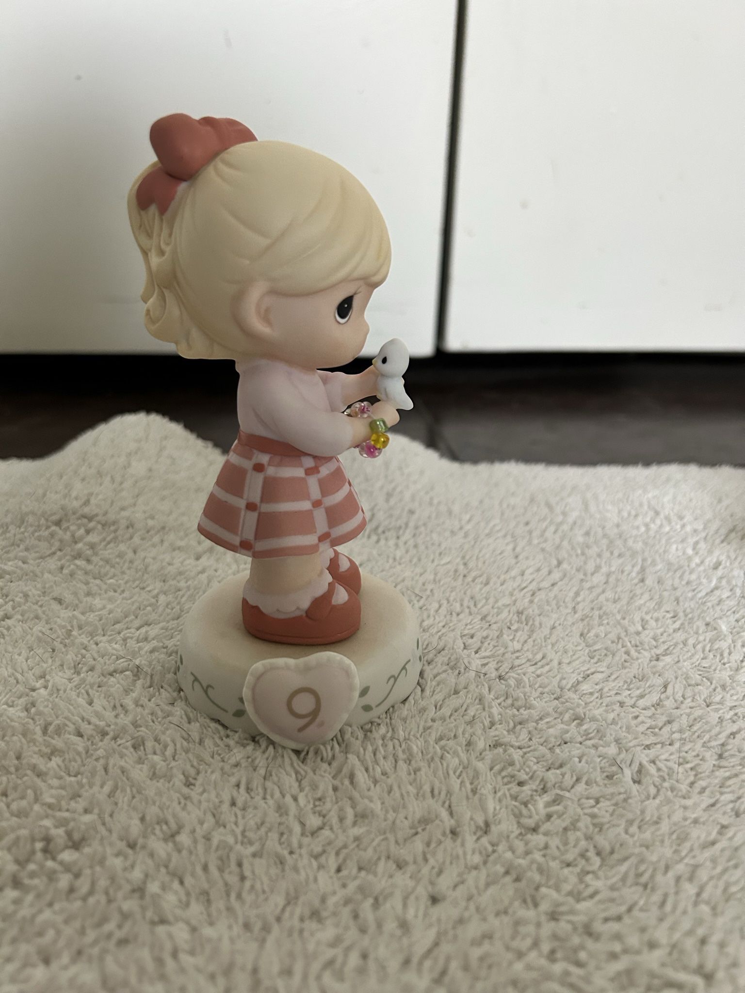 Precious Moments Figurines 