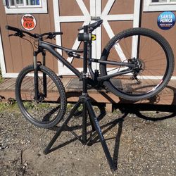 2018 Men’s Camber 29 Specialized Small
