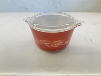 Red “Autumn Harvest” Serve & Store Casserole Dish With Lid