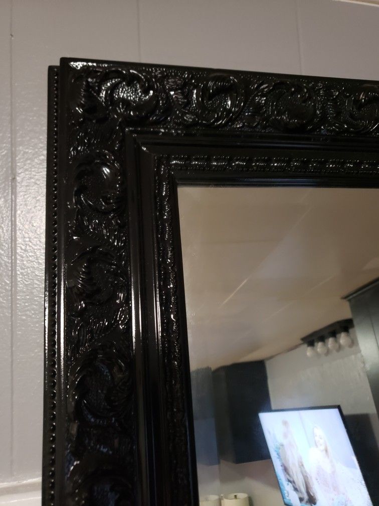 HUGE MIRROR