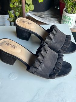 Women sandals