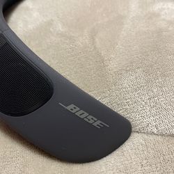 Bose Soundwear Companion Wireless Wearable Speaker - Black for