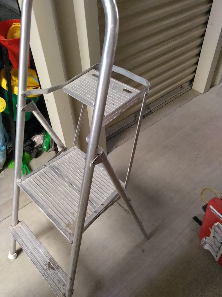 Werner Saf-T-Master Ladder