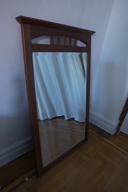 Ethan Allen American Impressions Cherry Wall Mirror