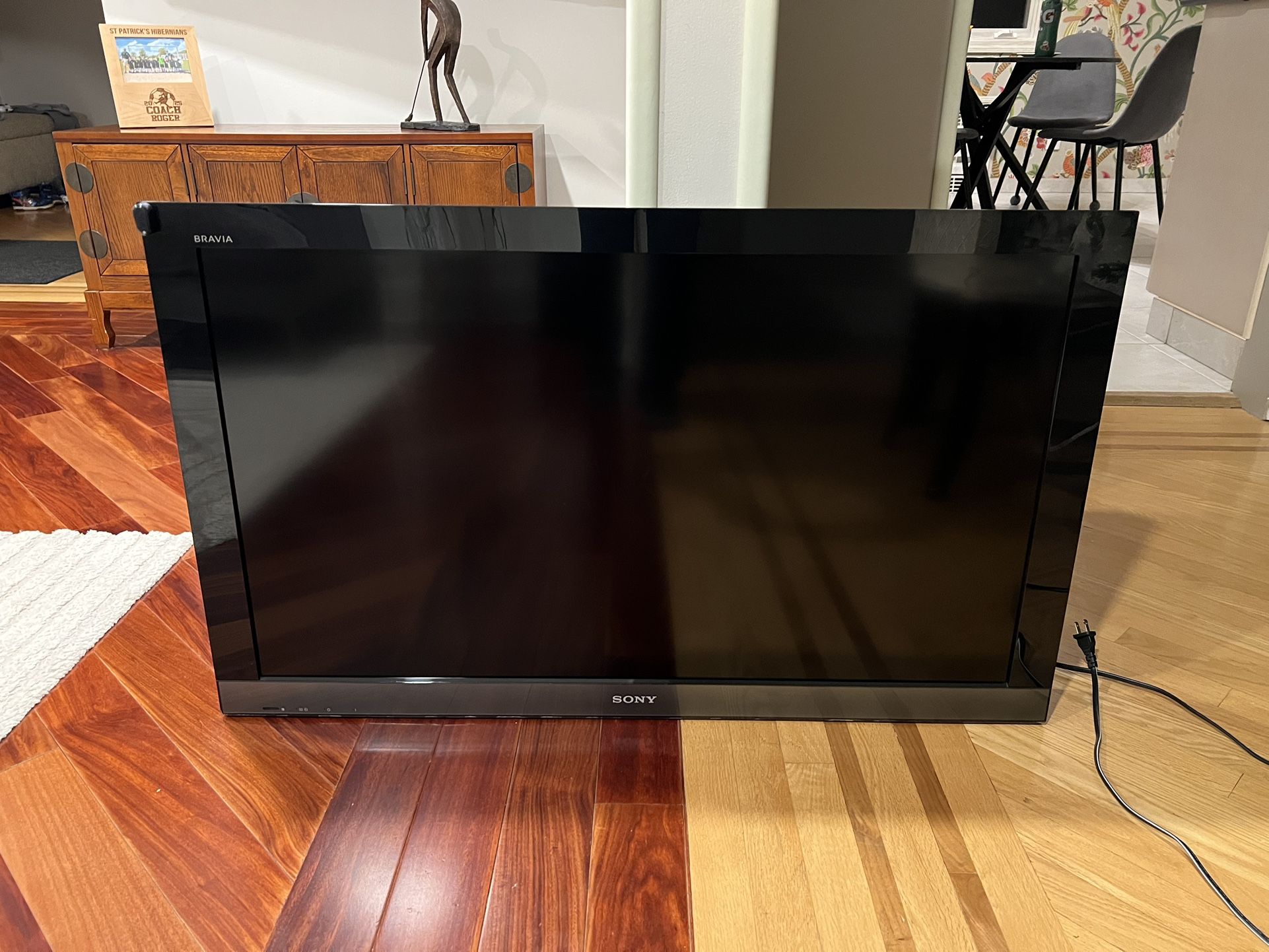 Sony Bravia 40” LCD 1080P TV Used