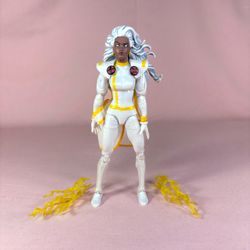 Marvel Legends Storm (2019 X-Men Retro Collection)
