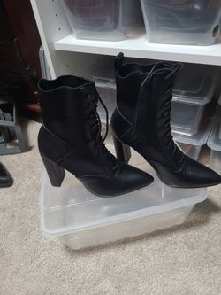 Black Pointed Toe Bootie 