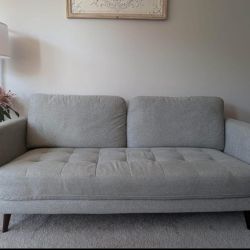🛋 Living Spaces Couch EXCELLENT CONDITION
