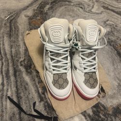 Gucci Sneakers