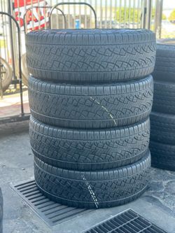 SET OF TIRE 285 65 20 PIRELLI 85% LIFE