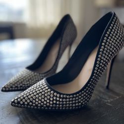 Aldo and BCBGirls Size 7.5 Heels Gently Used 