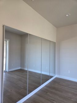 Home gym mirror