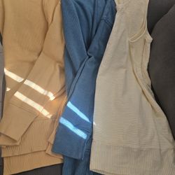 Set Of crewneck sweatshirt & Yellow Short Sleeve Cotton Top