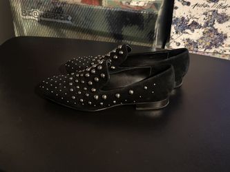 Donald Pliner Women’s Suede Studded Rehbel 2 Loafers Shoes Size 7.5M