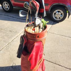 Golf Clubs 