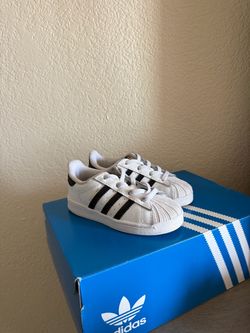 Toddler adidas shoes