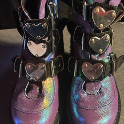 Platform boots size 7 1/2