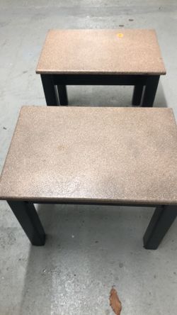 18x21x26 Very strong coffee table isolid wood