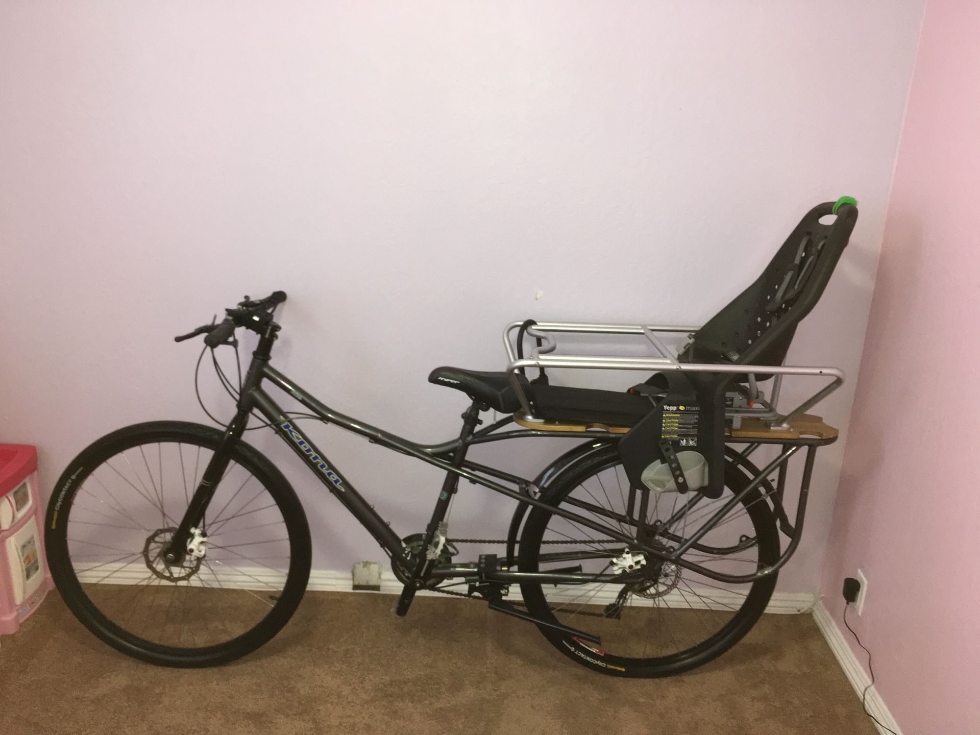 Kona Ute cargo bike