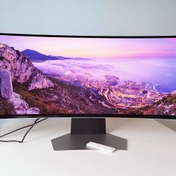 Samsung Odyssey G9 49” Oled Gaming Monitor 