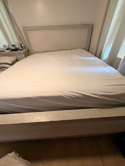 King Wooden bed frame