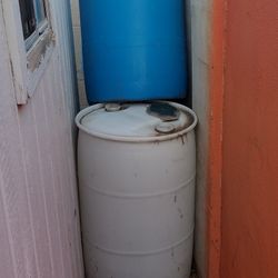 50 Gallon Barrels 
