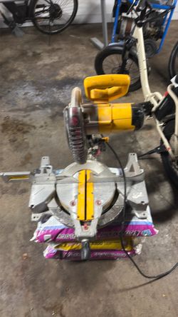 Dewalt table zaw 10 “
