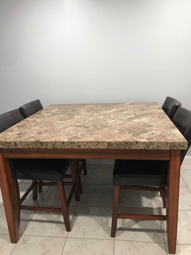 City Lights Square Marble High Table with 4 Upholstered Barstools