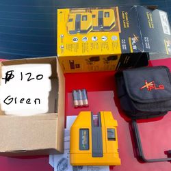PLS  (Fluke Co.)   Cross Line Laser Level                       GREEN 