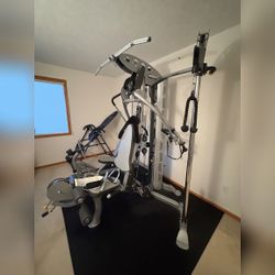 Hoist Home Gym - Like New - Minnetonka, MN