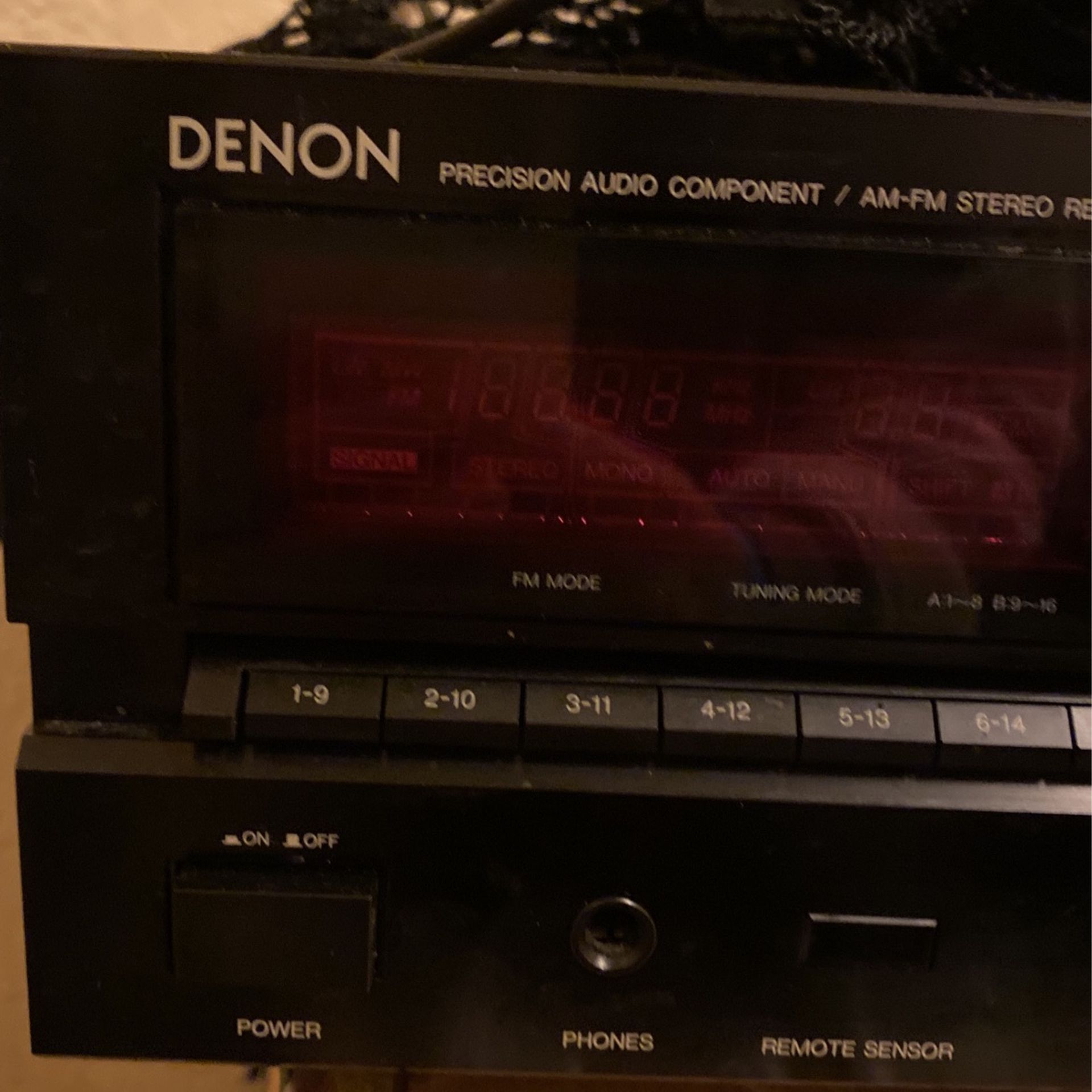 Denon Stereo receiver - 24hr SALE