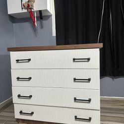 Custom Design Dresser 