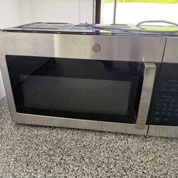 GE Built In Microwave