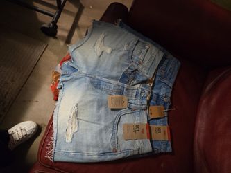 Levi shorts 501 three colors all seizes from seize 25 tk seizec33