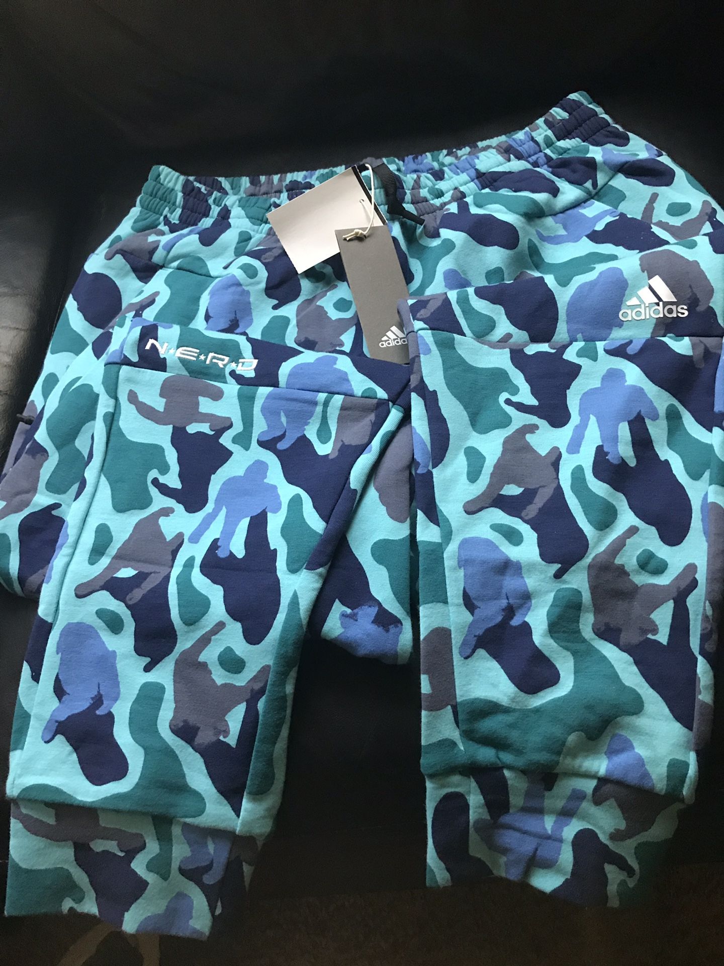 Adidas x N.E.R.D joggers Pharrell Williams pants Blue Camo as Large men’s