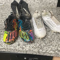 Selling Kids Football Cleats