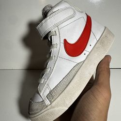Nike Blazer Mid '77 "White Habanero Red" PS Size 12c