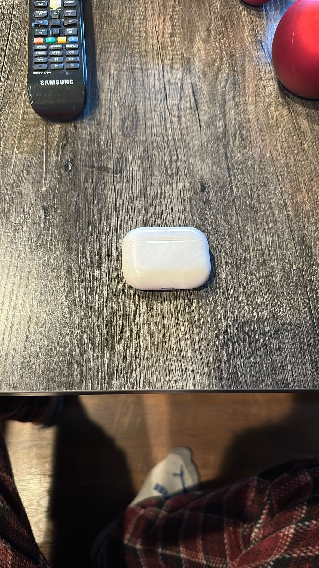 Apple AirPod Pros 4 Years Old